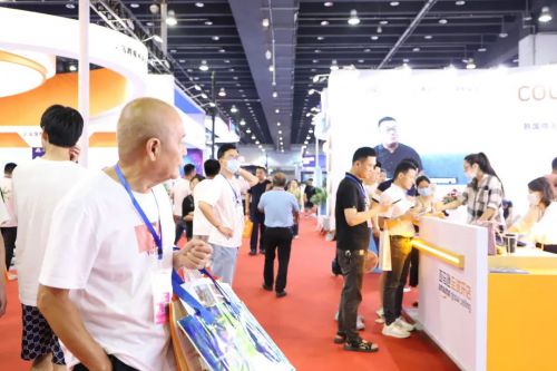 五指山農(nóng)特產(chǎn)品與黎族文創(chuàng)產(chǎn)品閃耀2023中國(guó)國(guó)際電子商務(wù)博覽會(huì)，電子商務(wù)助力產(chǎn)業(yè)騰飛